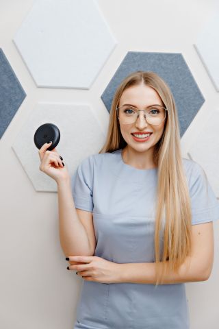 Ортодонты клиники Дентаграфия рассказывают об исправлении прикуса элайнерами